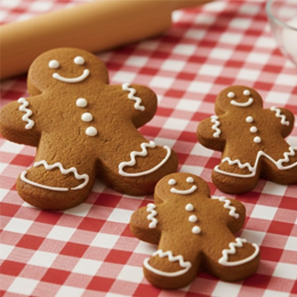 Комплект кутери с ежектор "Джинджифилово човече" - 3 елемента Комплект кутери с ежектор "Джинджифилово човече" - 3 елемента